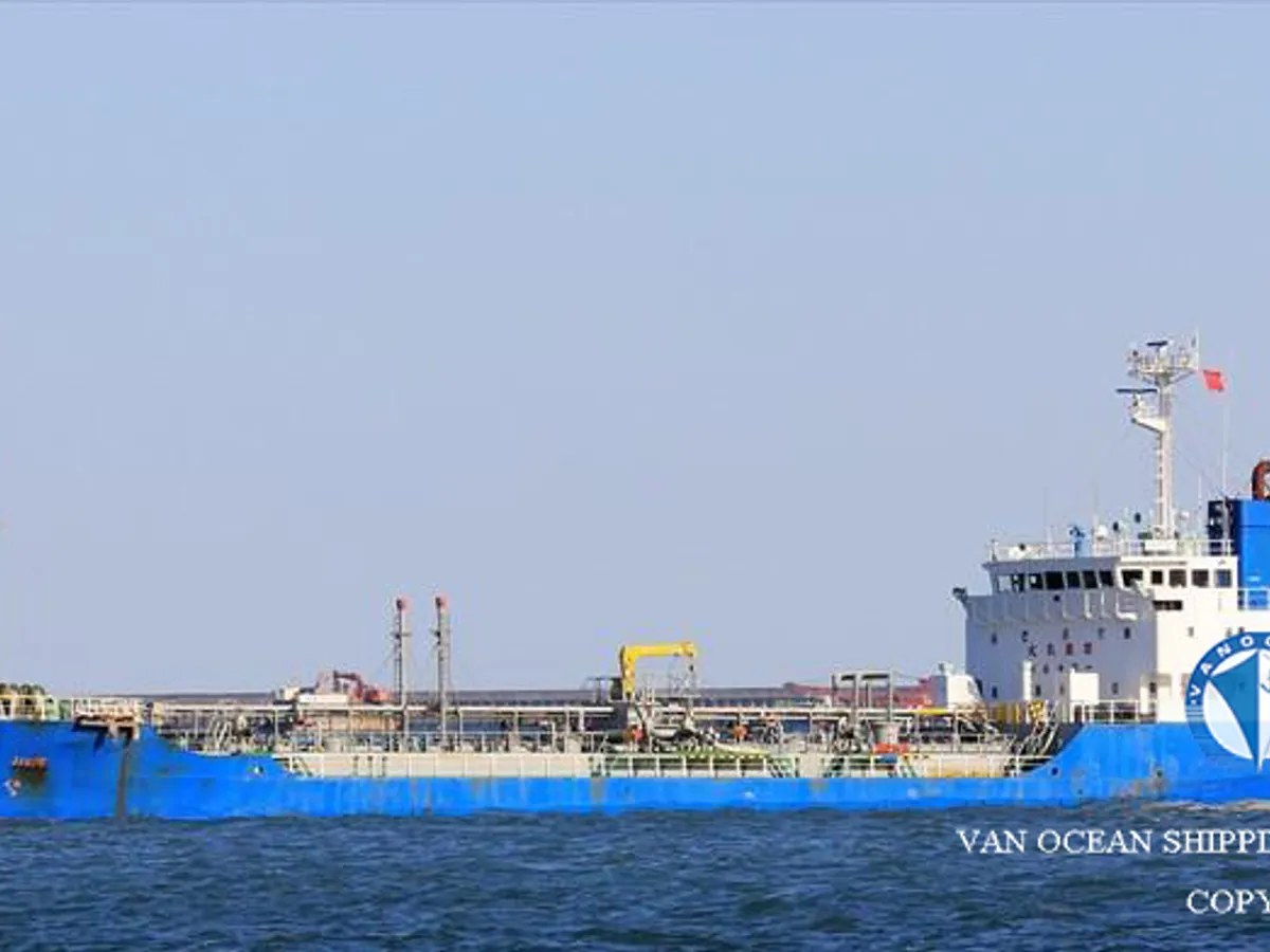 تانکر نفت/مواد شیمیایی برای فروش