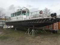 قایق خدمه برای فروش