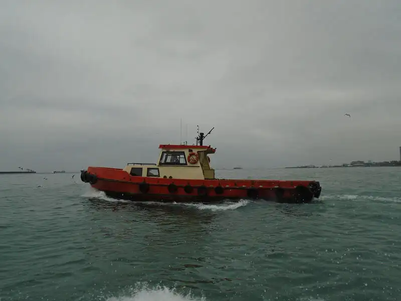 قایق یدک کش برای فروش