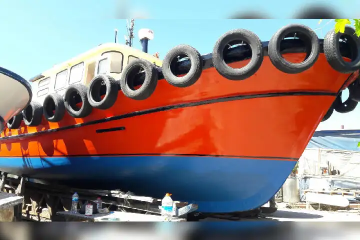 قایق یدک کش برای فروش