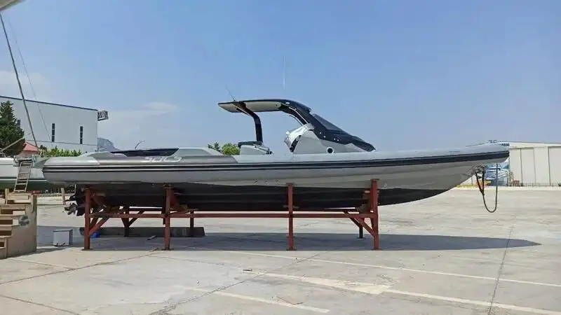قایق بادی سفت و سخت برای فروش