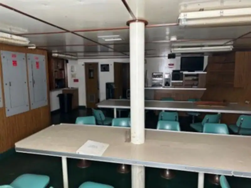 قایق یدک کش برای فروش