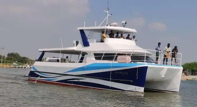 کشتی موتوری برای فروش