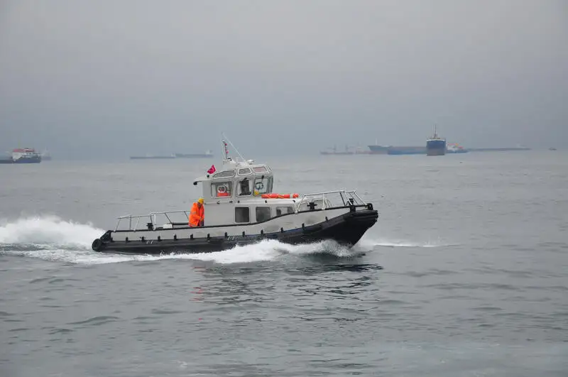 قایق یدک کش برای فروش