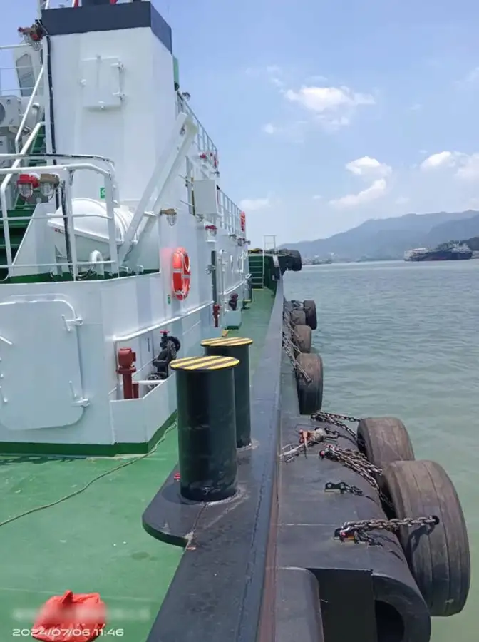 قایق یدک کش برای فروش