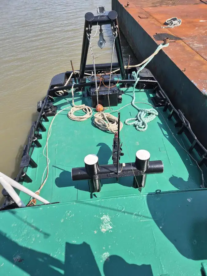 قایق یدک کش برای فروش