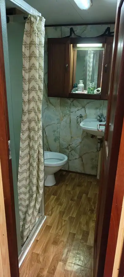 کشتی عرضه برای فروش