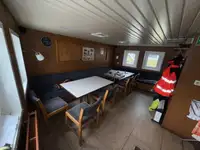 کشتی عرضه برای فروش