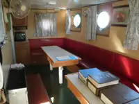 قایق یدک کش برای فروش