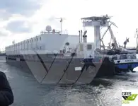 کشتی باربر، مثلا نفتکش برای فروش