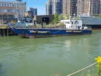 لندینگ کرافت ، تانک برای فروش