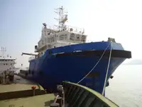 قایق یدک کش برای فروش